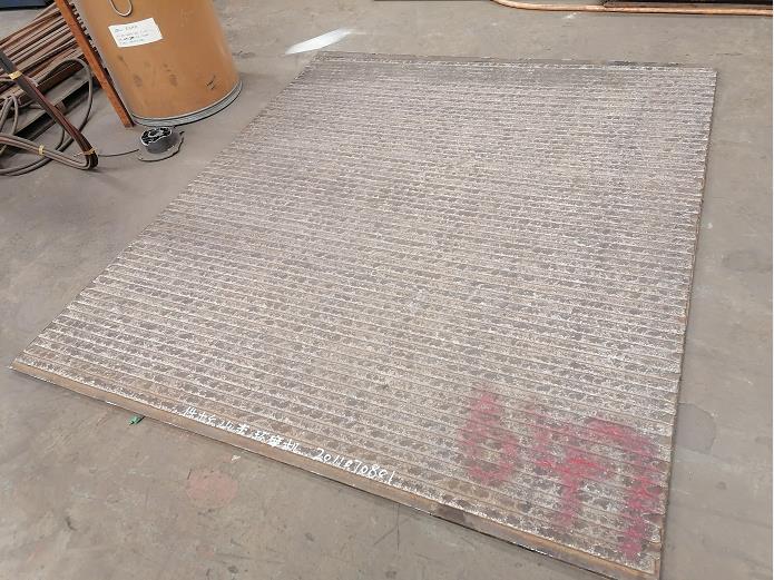 雙金屬復(fù)合耐磨襯板主要優(yōu)勢(shì)在哪(圖1)